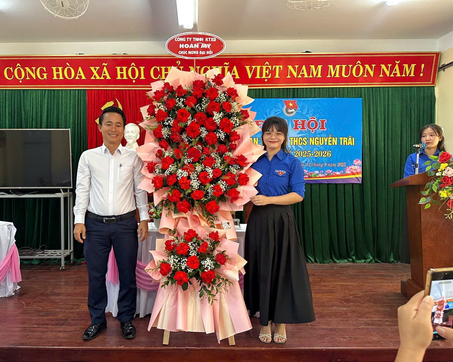 SỨC TRẺ TẠI ĐẠI HỘI CHI ĐOÀN TRƯỜNG THCS NGUYỄN TRÃI