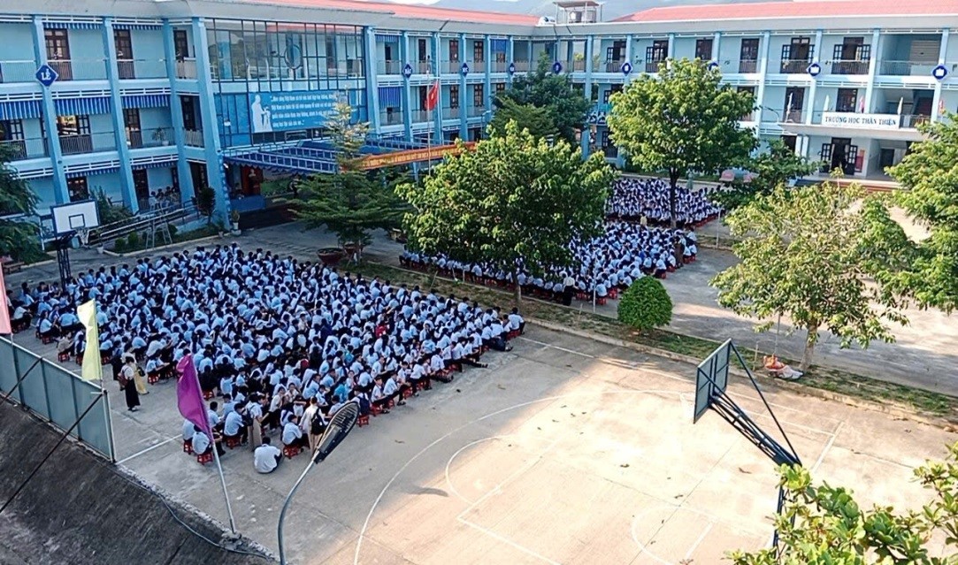 Thầy và trò trường THCS Nguyễn Trãi tham dự Lễ khai mạc HKPĐ năm học :2025-2026