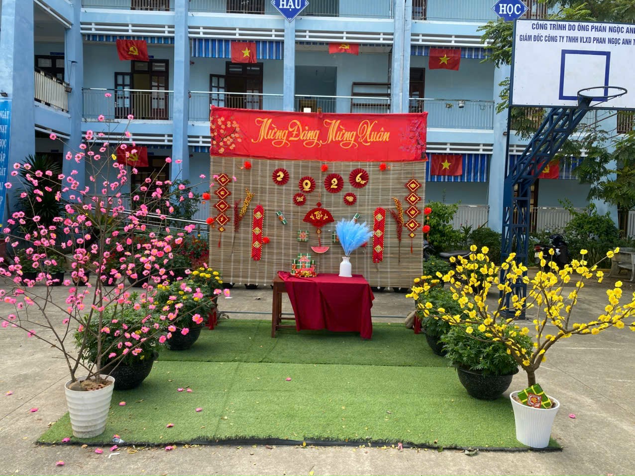 z7527913244577 caeb1e0ea581adf6d335268512060136