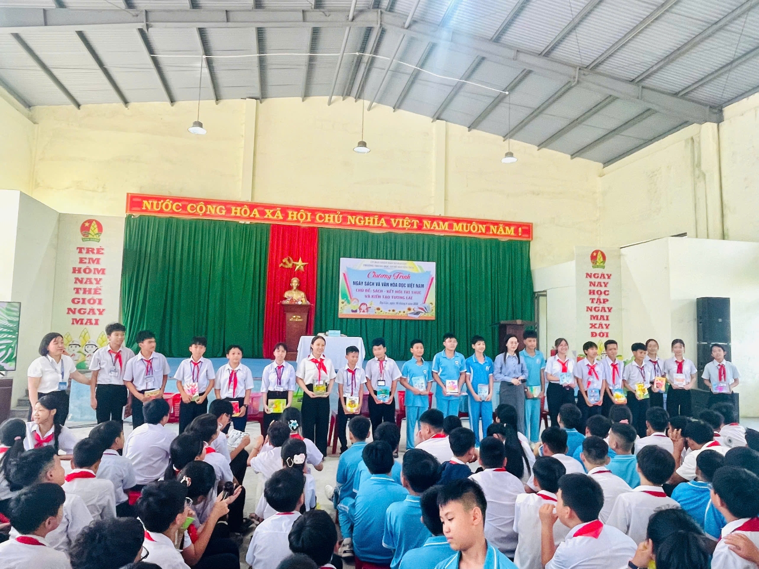 z7719194329280 7b84f4a1e02464ab11925886d92bb3f8